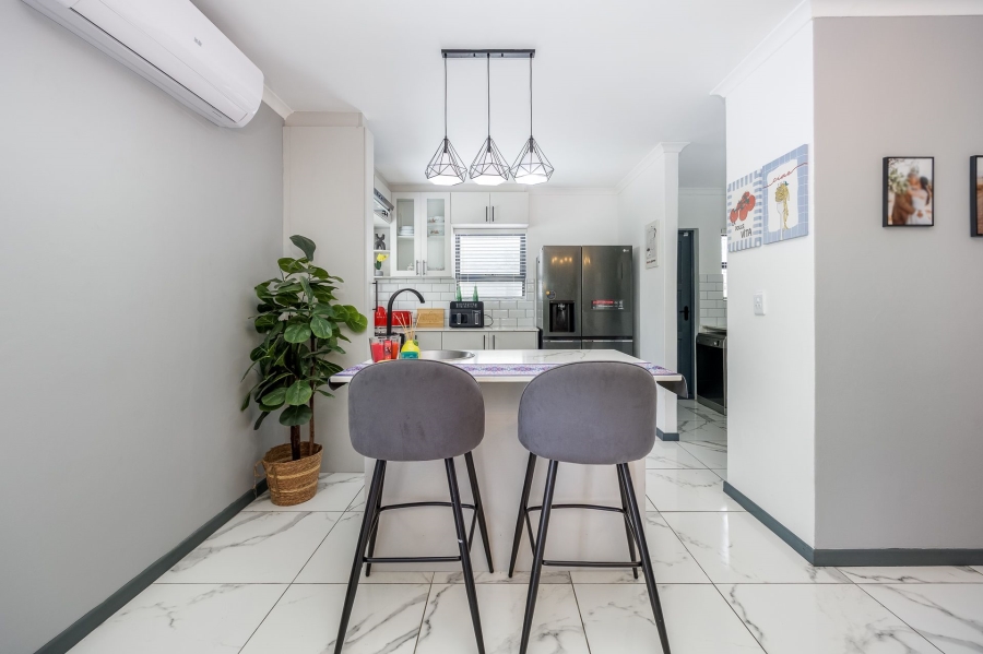 3 Bedroom Property for Sale in Annandale Western Cape